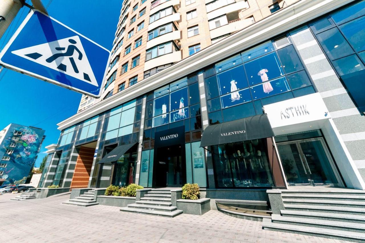 Vip In A New Building Near Lesi Ukrainki 7A Lejlighed Kiev Eksteriør billede
